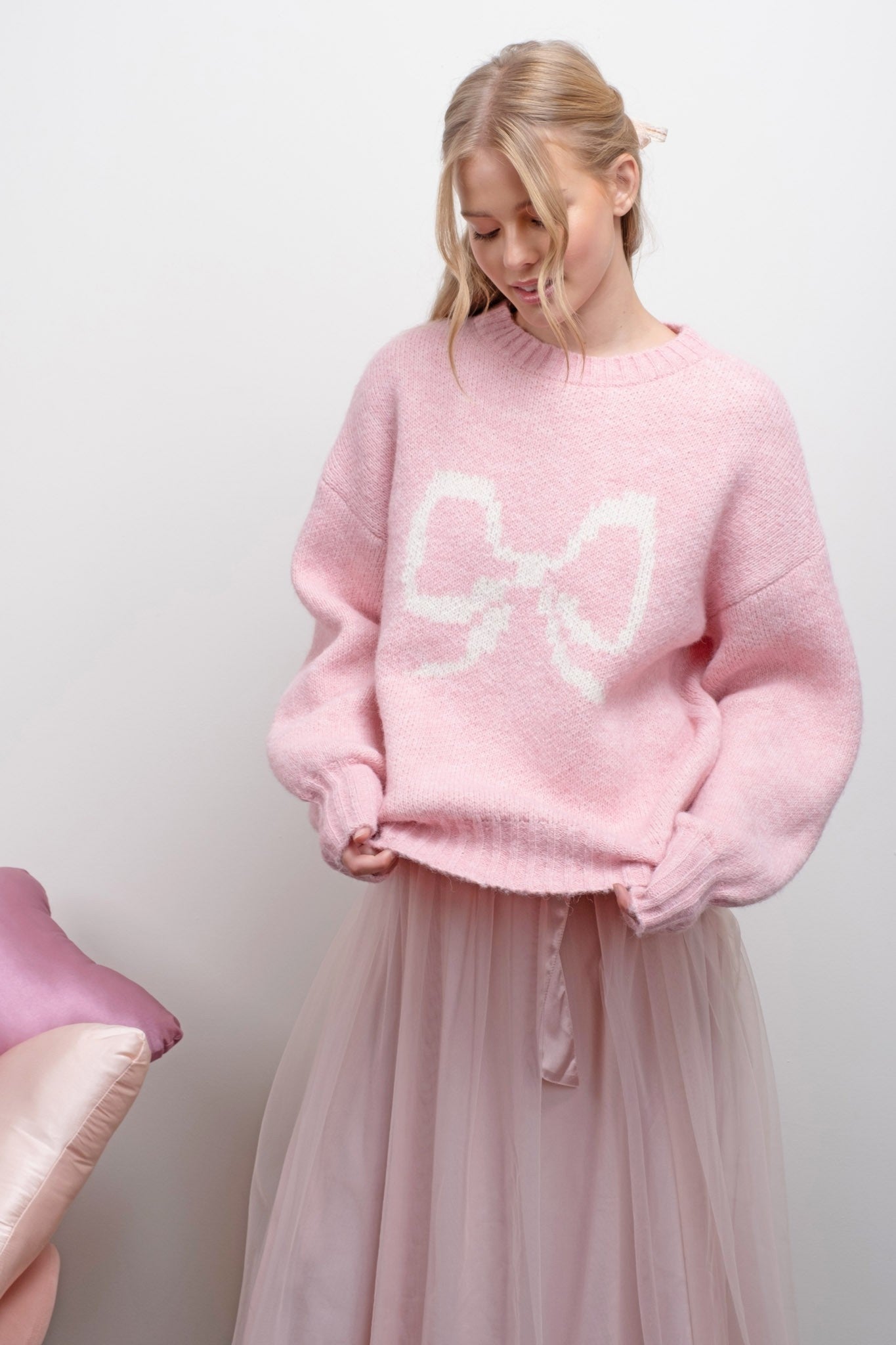 Peony Bow Knit